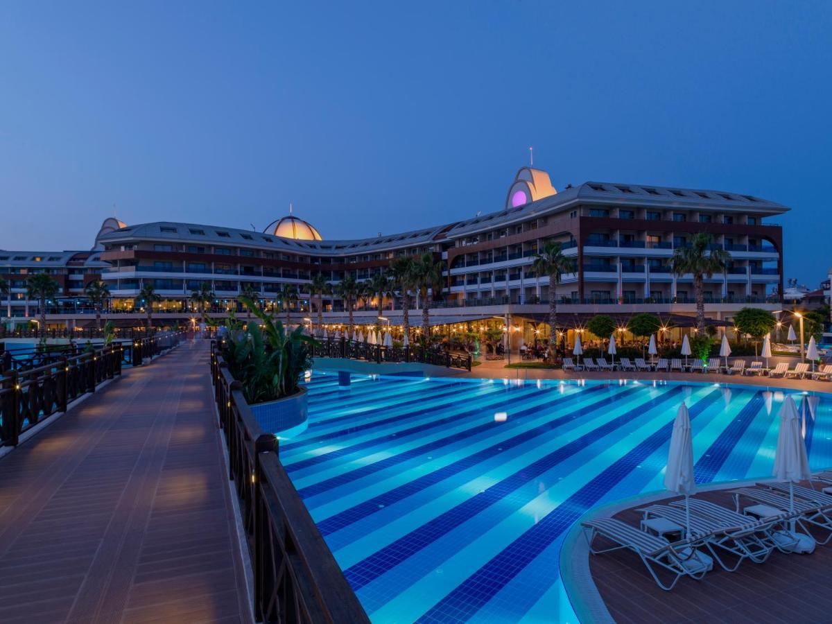Hotel Tui Magic Life Jacaranda Side Esterno foto Rixos Premium Belek