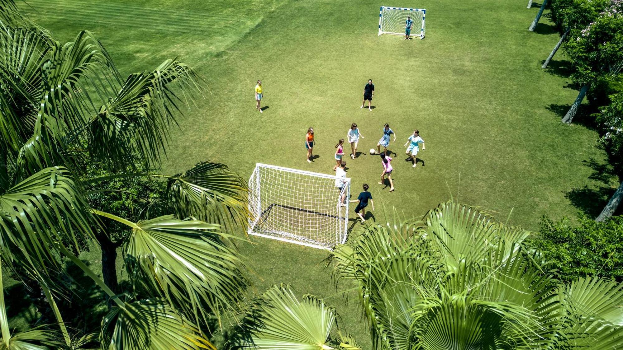 Hotel Tui Magic Life Jacaranda Side Esterno foto A penalty kick