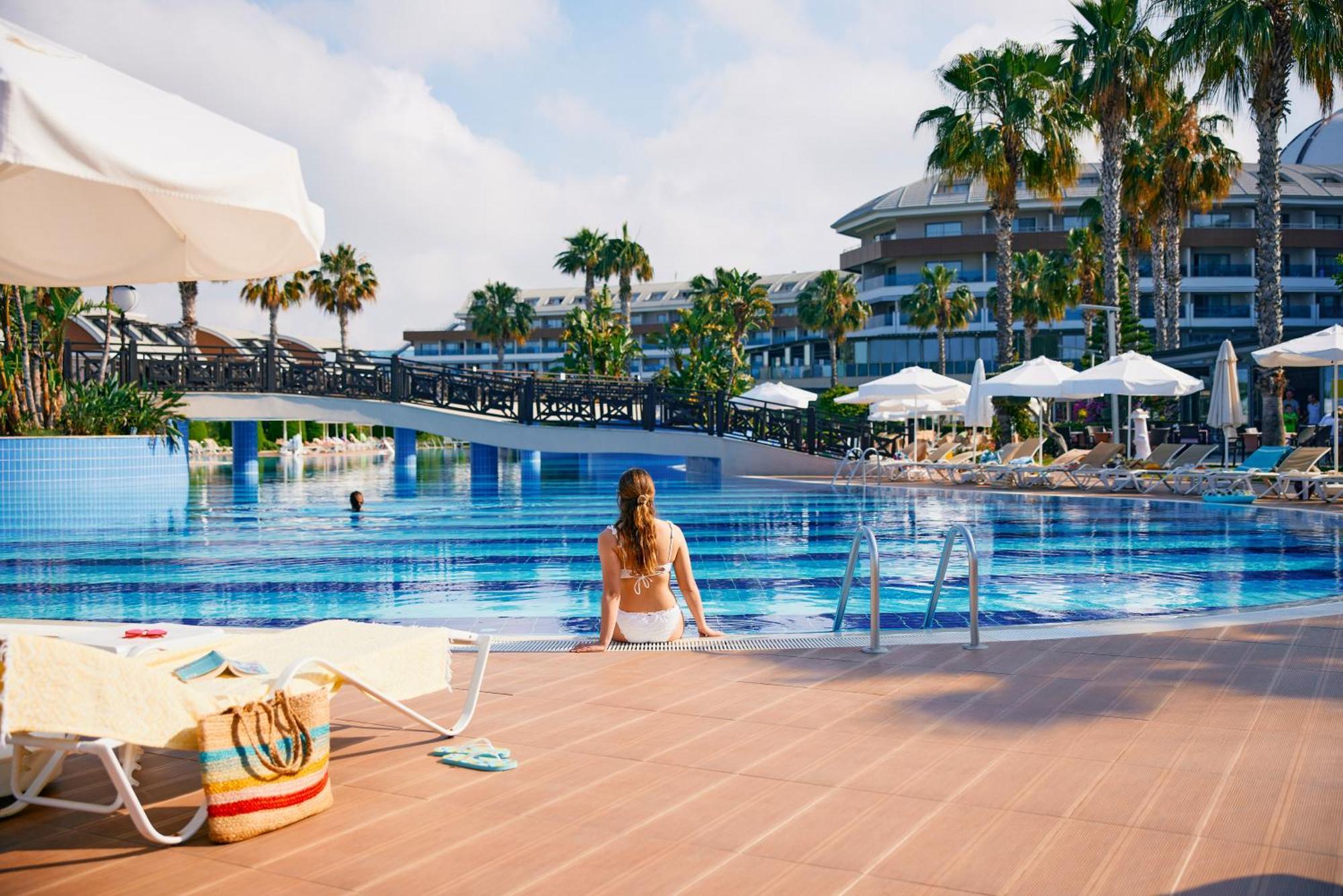 Hotel Tui Magic Life Jacaranda Side Esterno foto Pool at the hotel